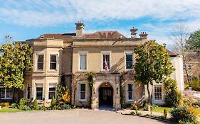 Woodland Manor Hotel